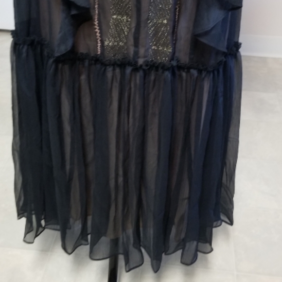 ποΈβ¬οΈπHOST PICKπ BCBGMaxAzria Chiffon Embroidered Ruffle Maxi Dress - Picture 5 of 9